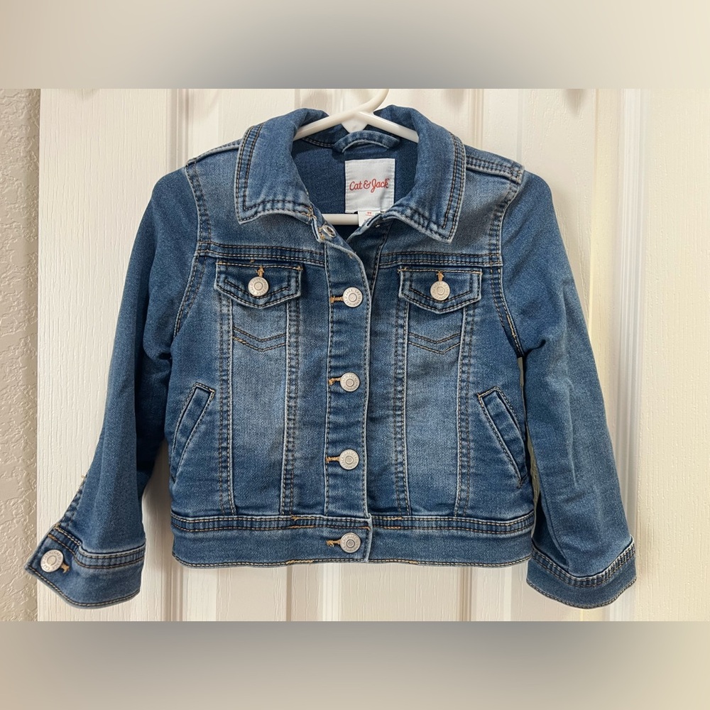 Cat & Jack 2T Denim Jean Jacket